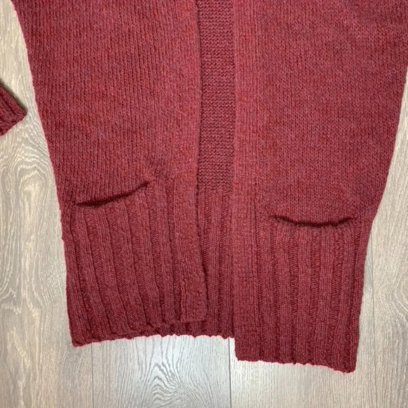 Aritzia Talula Lenox Cardigan Sweater Knit Heathered Cashmere Wool Burgundy XXS - Picture 6 of 14